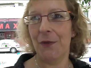 5891 blonde porn videos